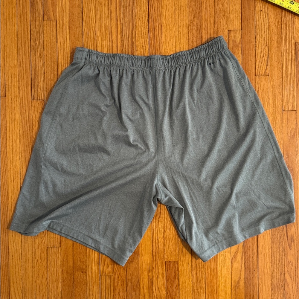 NIKE GREY DRI-FIT ATHLETIC SHORTS Men’s XXL Color - Picture 2 of 6